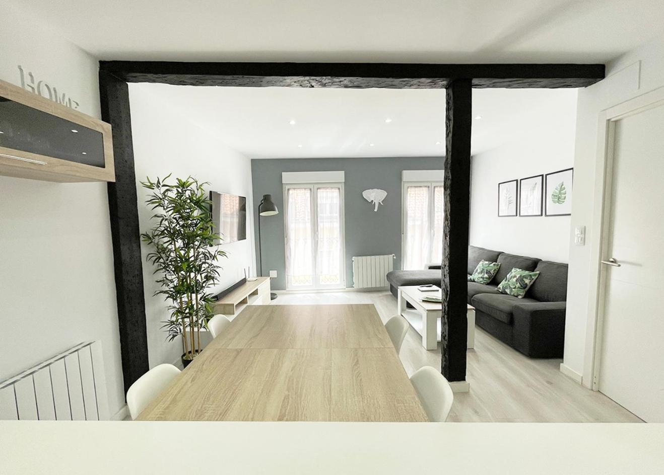 Luminoso Apartamento En Pleno Centro De Santander Ngoại thất bức ảnh
