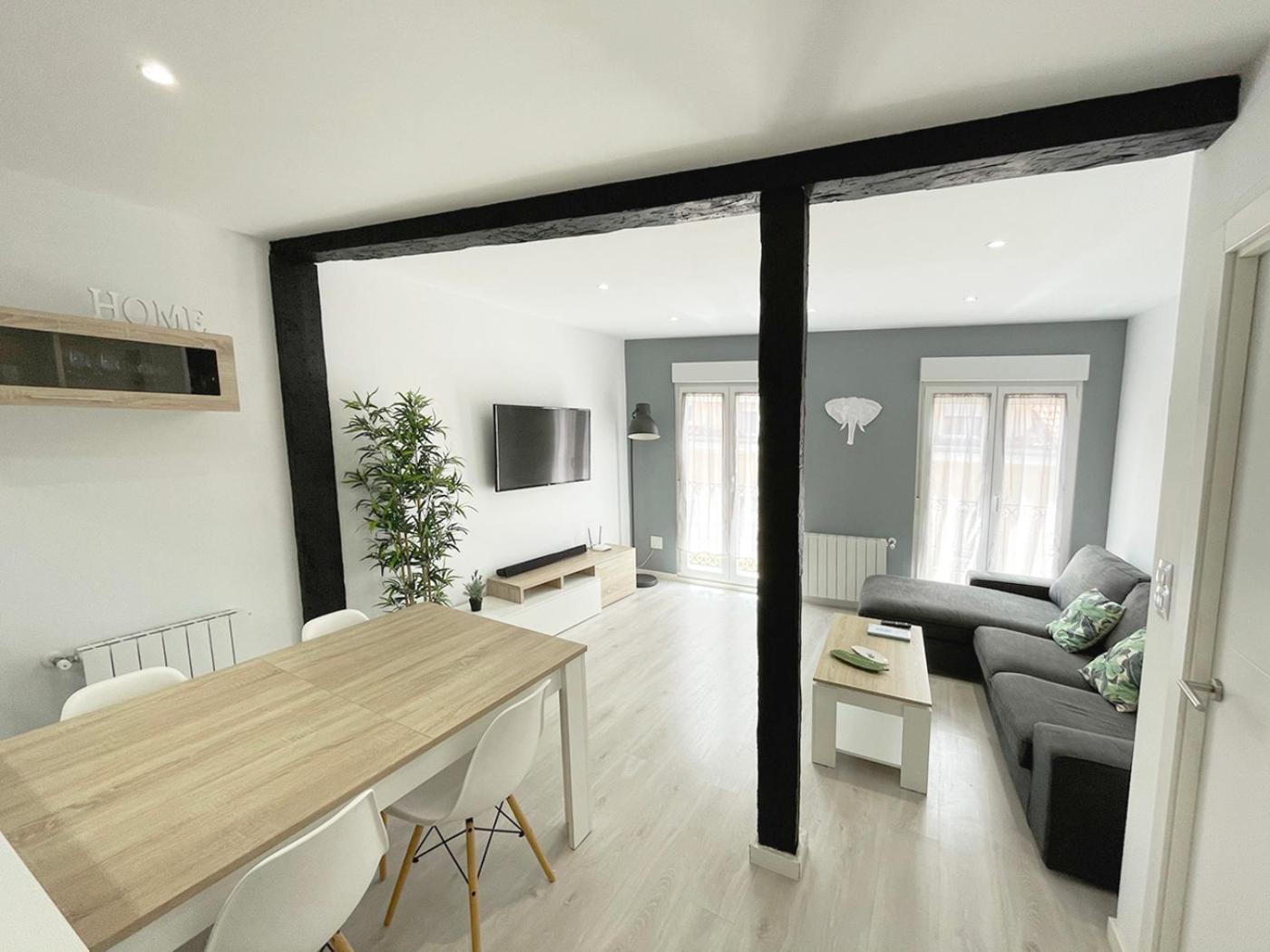 Luminoso Apartamento En Pleno Centro De Santander Ngoại thất bức ảnh