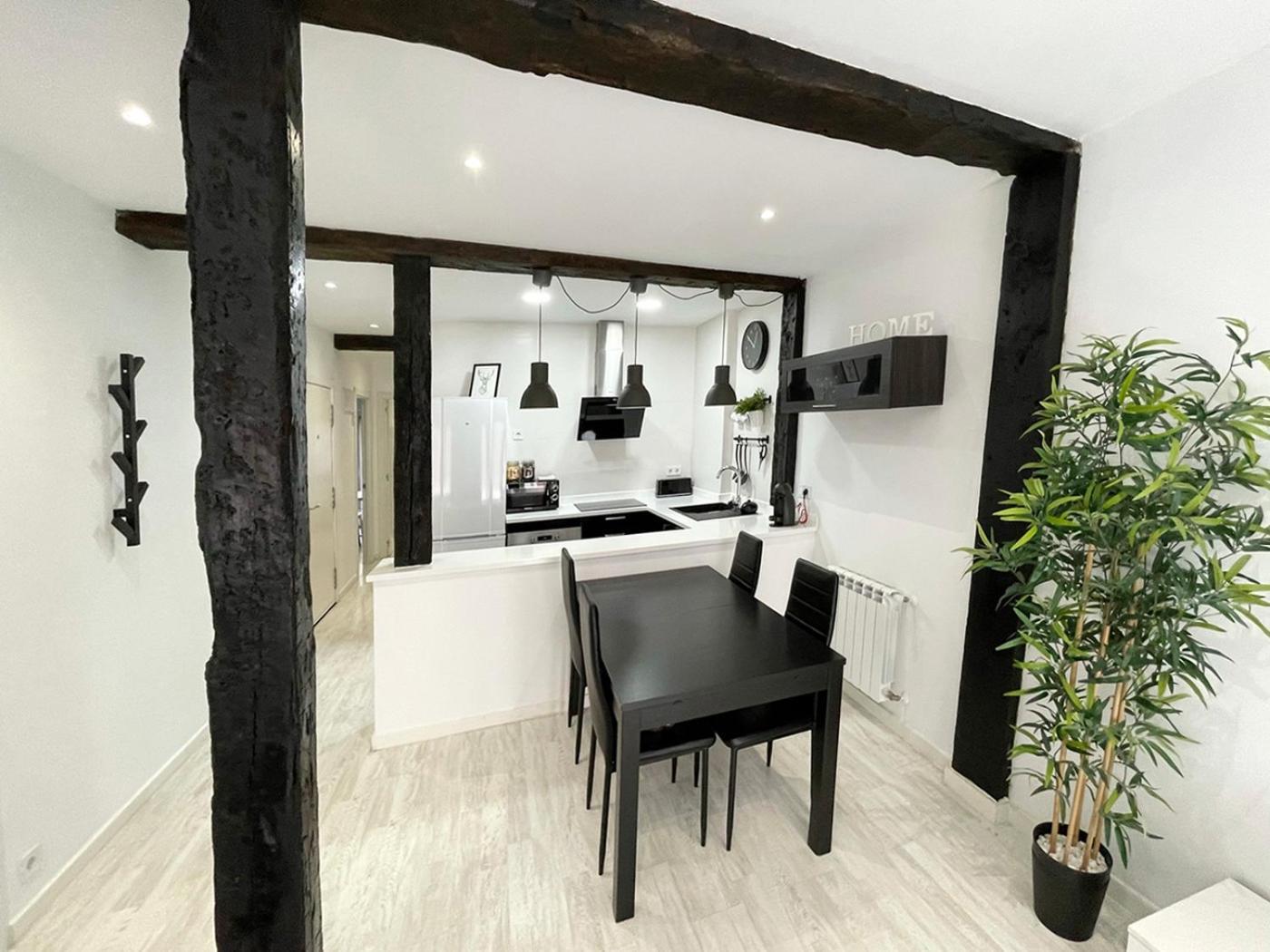Luminoso Apartamento En Pleno Centro De Santander Ngoại thất bức ảnh